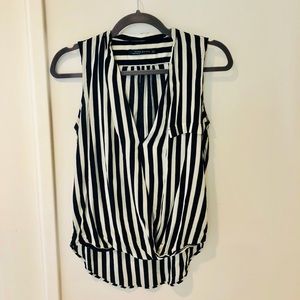 Zara sleeveless black and white stripe shirt XS